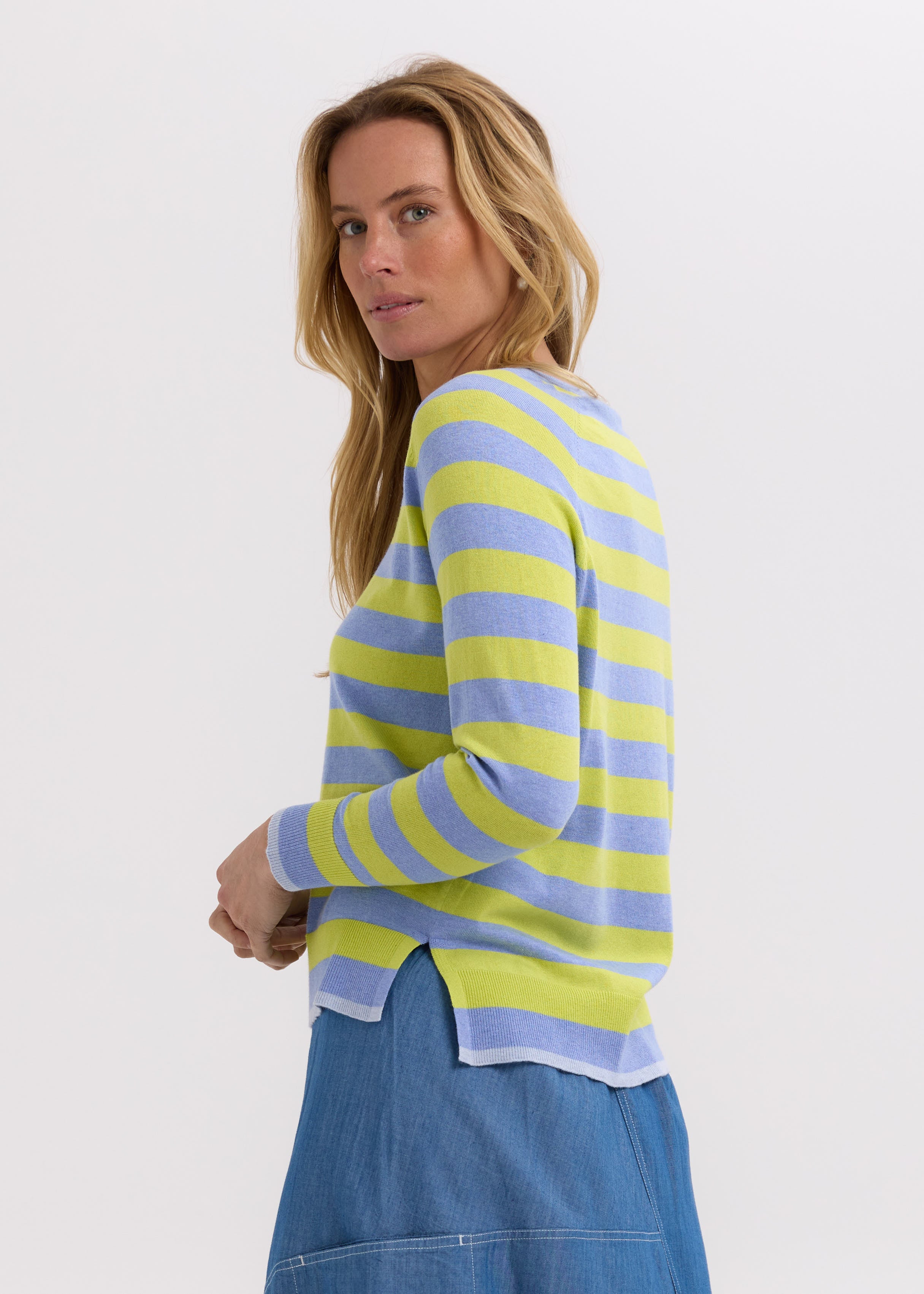 ZAKET & PLOVER - ESSENTIAL STRIPE V JUMPER - BLUEBERRY
