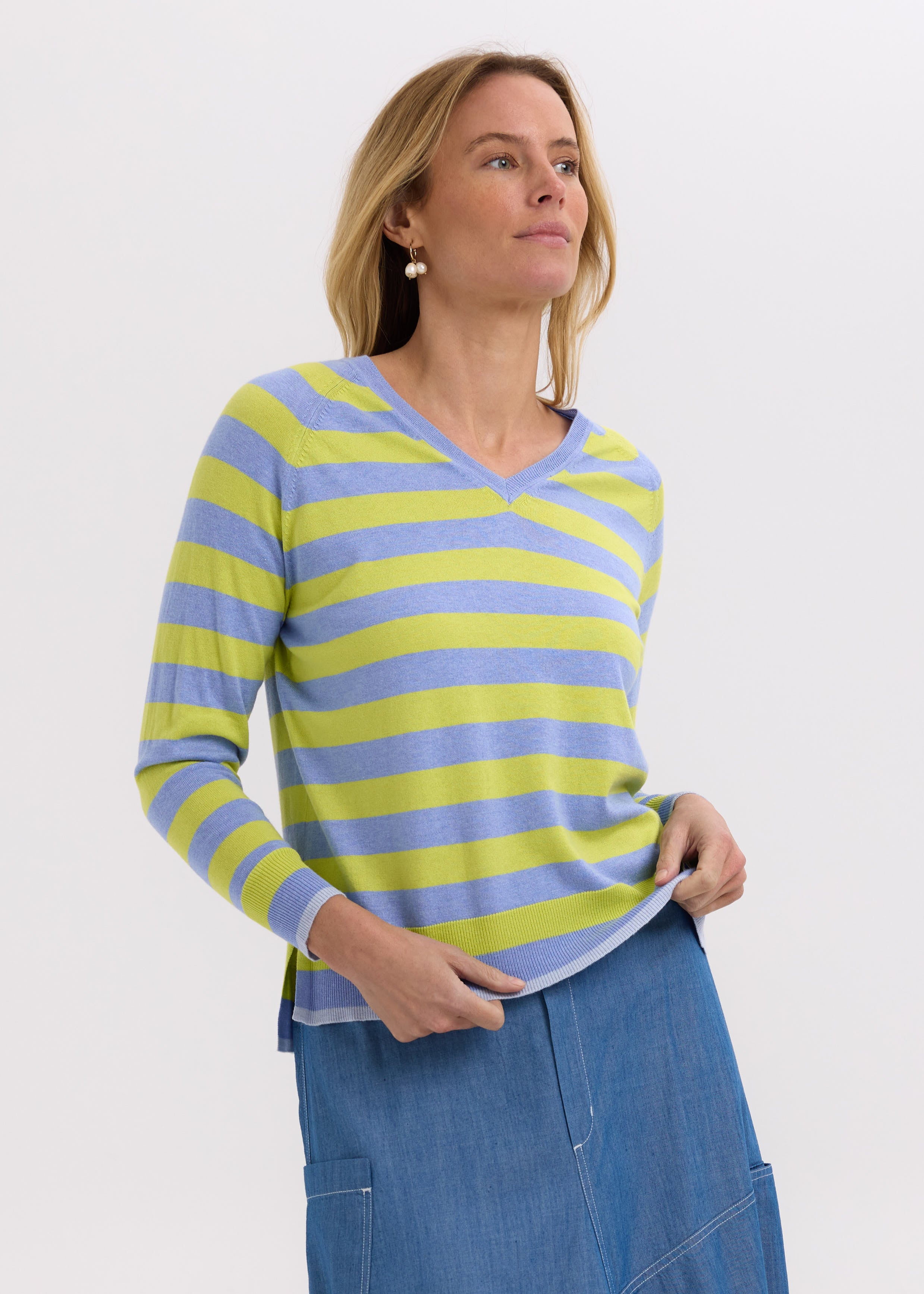 ZAKET & PLOVER - ESSENTIAL STRIPE V JUMPER - BLUEBERRY