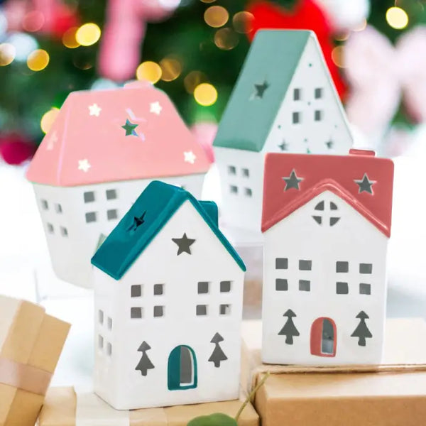 SPLOSH - CHRISTMAS GREEN LIGHT UP CERAMIC HOUSE