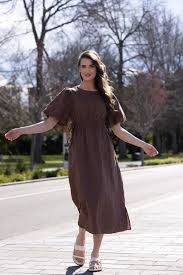 LEILA + LUCA - ROYAL DRESS - CHOCOLATE