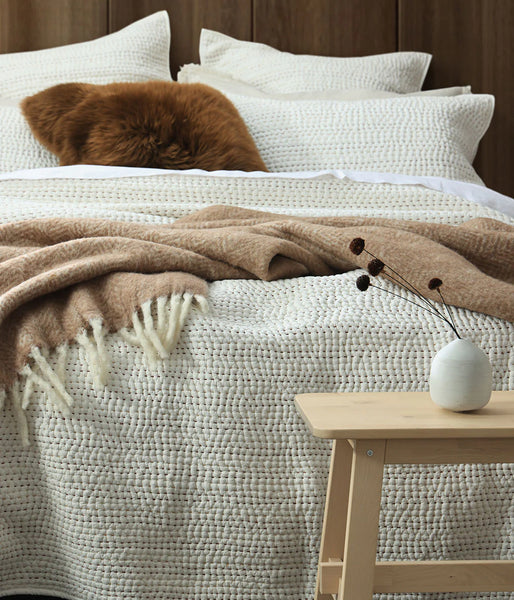 MM Linen LOOM CHALK COVERLET SET