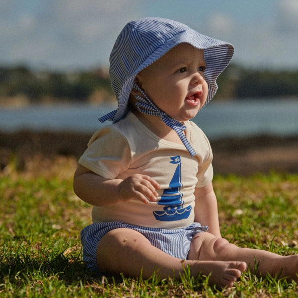 Nature Baby - Stretch Jersey S/S Bodysuit - SAIL BOAT PRINT