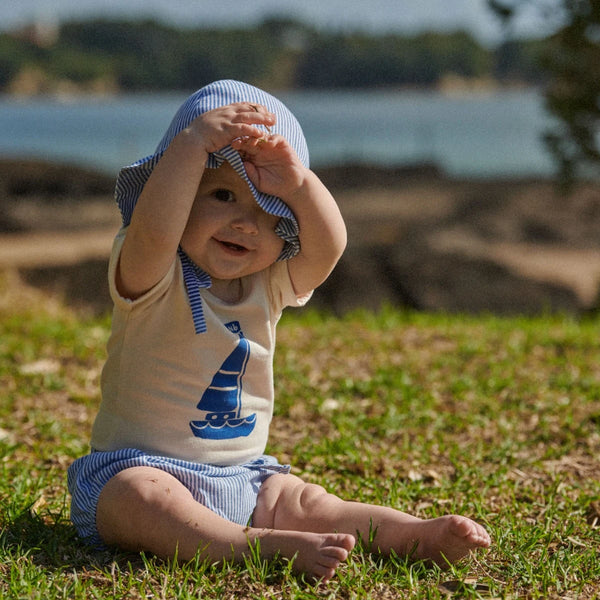 Nature Baby - Stretch Jersey S/S Bodysuit - SAIL BOAT PRINT