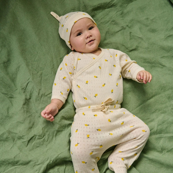 Nature Baby -   KNOTTED BEANIE POINTELLE - LEMON PRINT