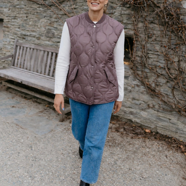 MOKE - NEVE WOMEN'S QUILTED VEST - COCOA POWDER