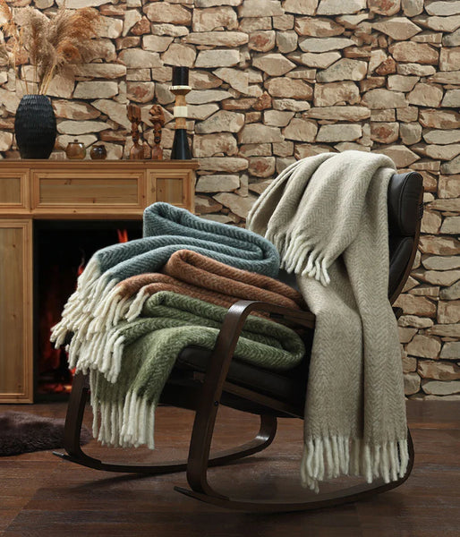 MM Linen - NZ WOOL THROW - CHESTNUT