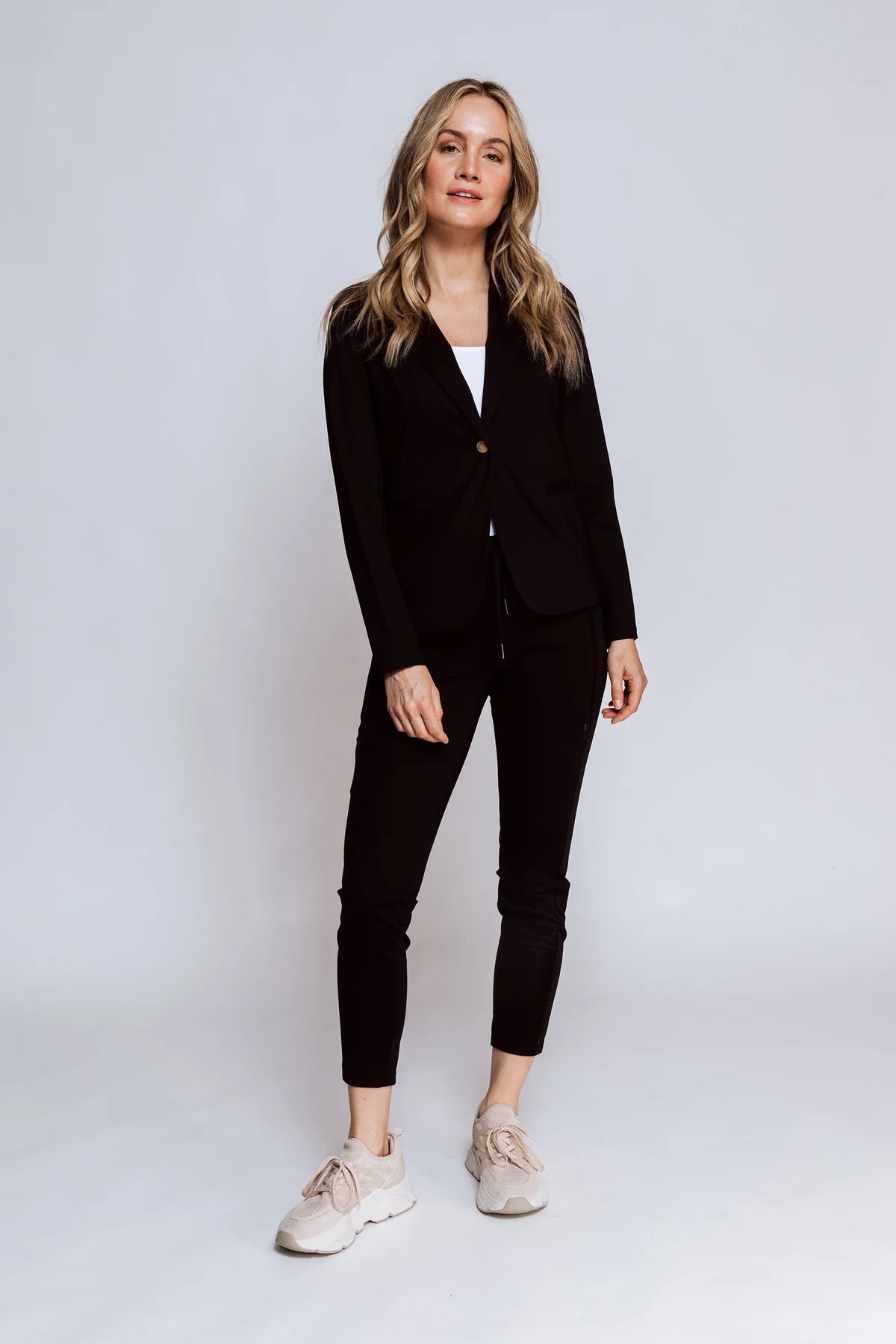 ZHRILL - SELMA BURR BLAZER -BLACK