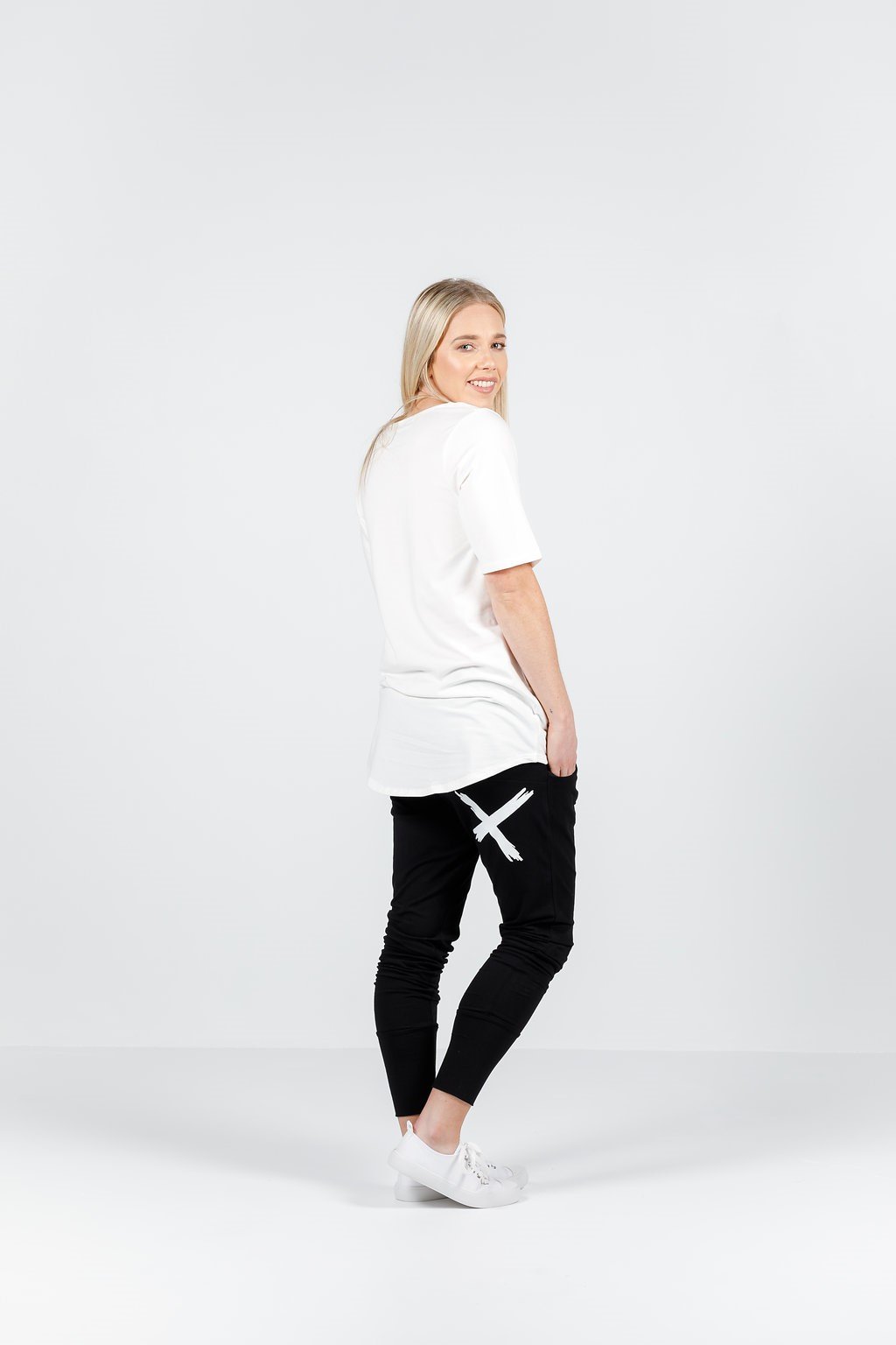 home-lee - Apartment Pants - Black with White X